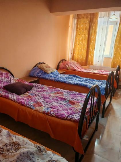 Apartament cu 2 camere decomandat în Roșu