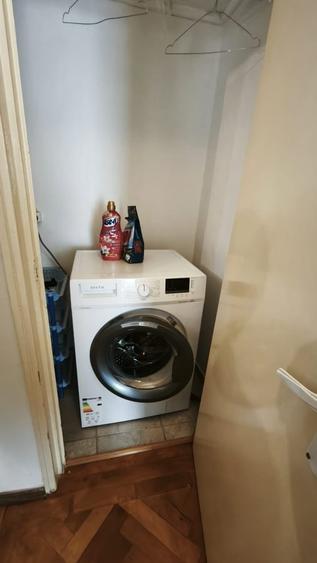 Apartament cu 2 camere semidecomandat în Berceni