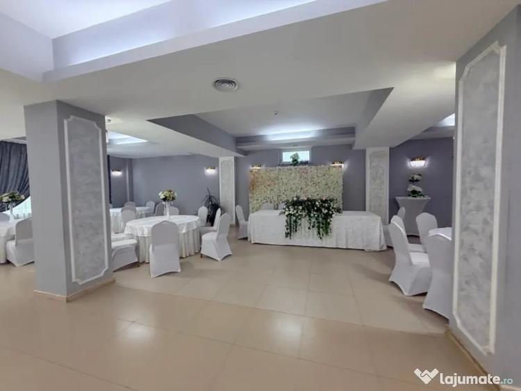 Casă cu 5 camere cu Teren 1500 Mp în Braniște (Podari)