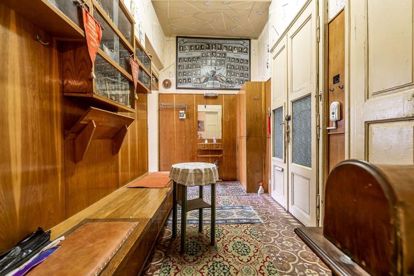 Apartament cu 3 camere semidecomandat în Ultracentral