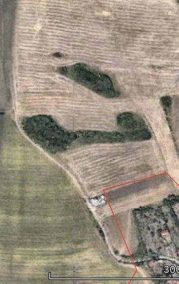 Teren agricol extravilan de 651 mp, în Rusciori