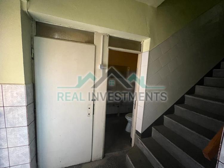 Spațiu comercial, de 230 mp, în Pârneava