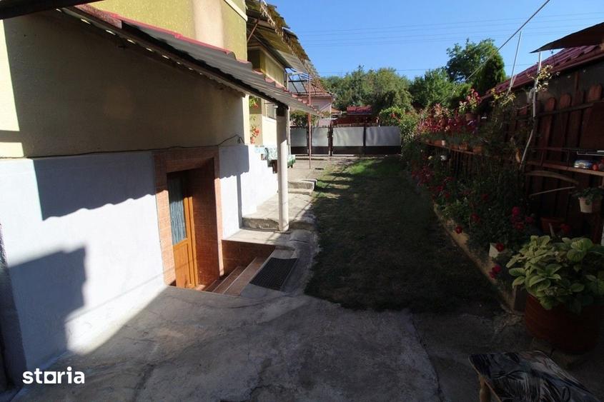 Casă cu 4 camere cu Teren 232 Mp în Central