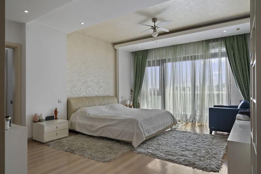 Casă individuală cu 10 camere cu Piscina în Băneasa