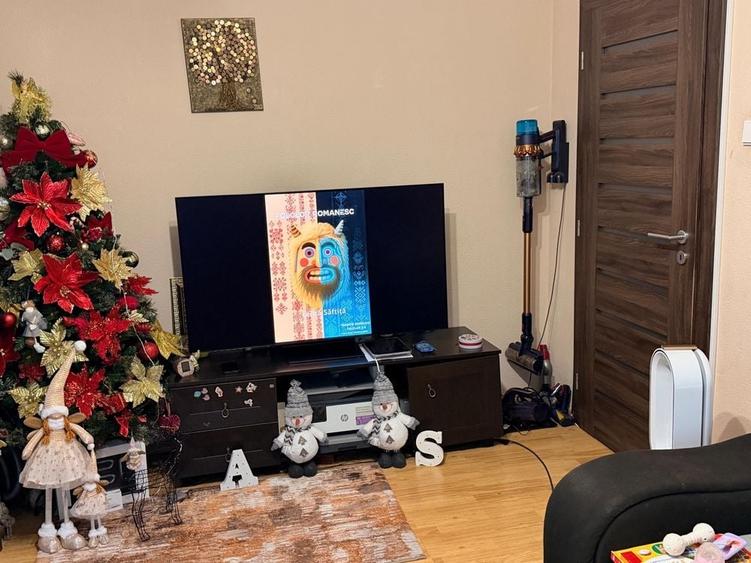 Apartament cu 2 camere semidecomandat în Calea București