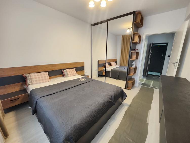 Apartament cu 2 camere decomandat în Militari