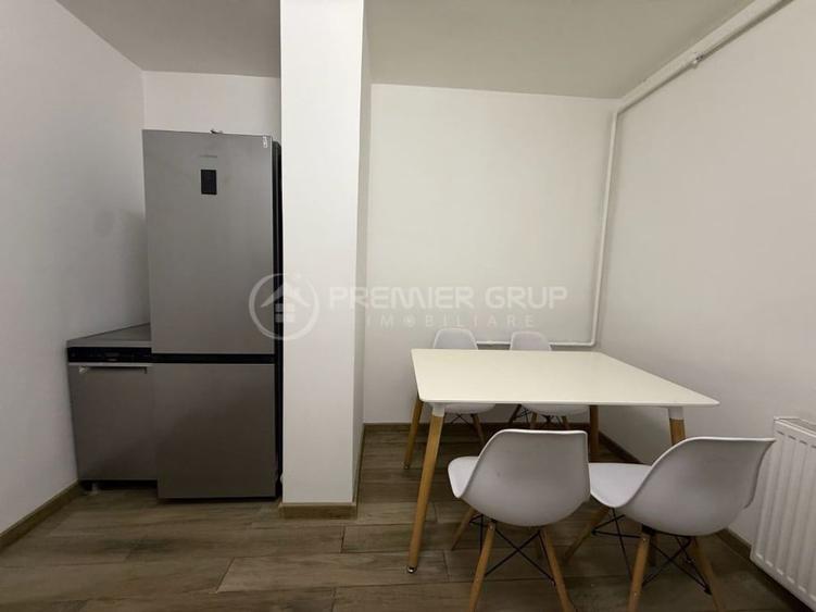 Apartament cu 3 camere decomandat în Tătărași
