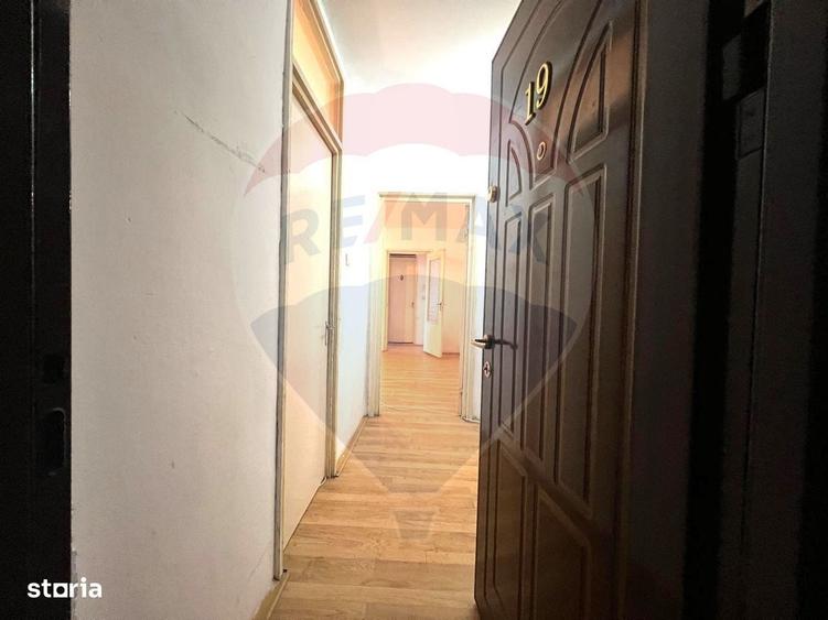 Apartament cu 2 camere semidecomandat în Central