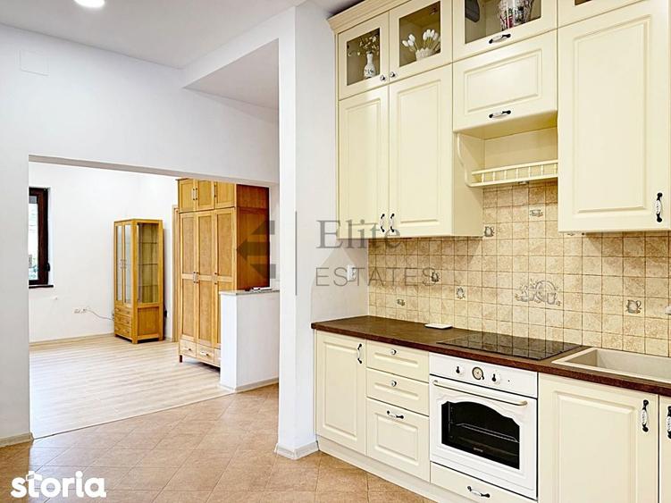 Casă cu 4 camere cu Teren 250 Mp în Ultracentral