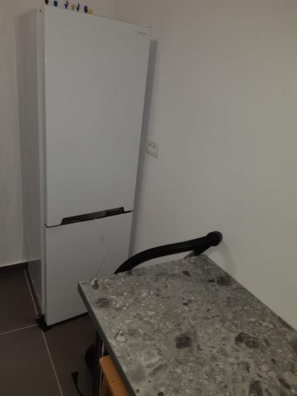 Garsonieră decomandată, mobilată în Complex Studențesc