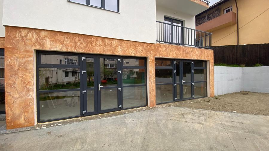 Spațiu comercial, de 40 mp, în Big-Bascov