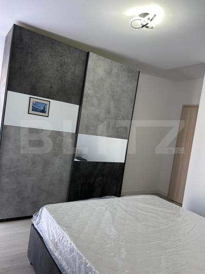 Apartament cu 2 camere semidecomandat, mobilat în Centura