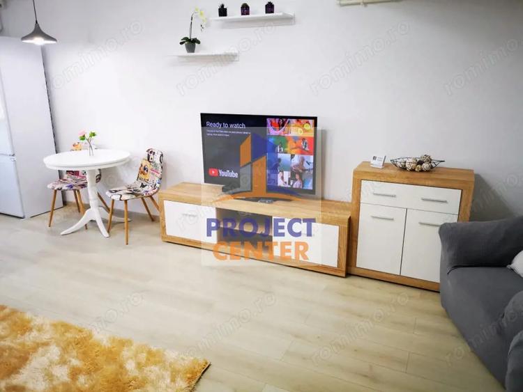 Apartament cu 2 camere decomandat în Craiovei