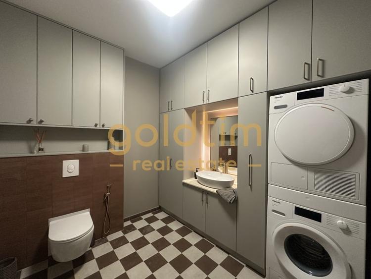 Duplex cu 4 camere cu Canalizare în Iancu Nicolae