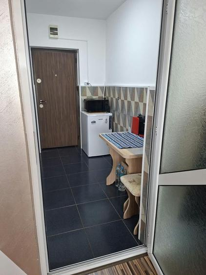 Garsonieră decomandată în Țiglina 1