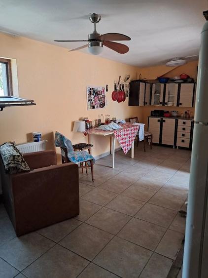 Casă cu 2 camere cu Teren 287 Mp în Păcii