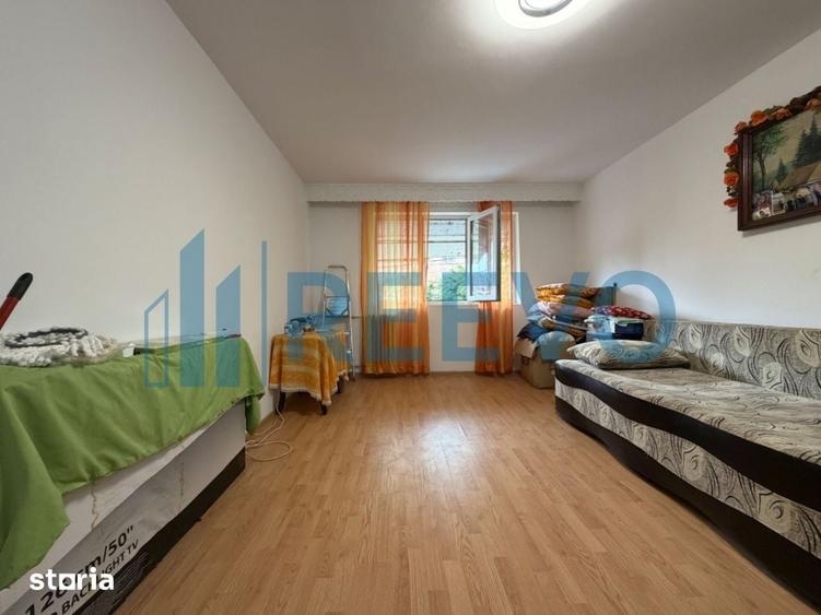 Garsoniera de vanzare Strada Letea, etaj 1 - 8
