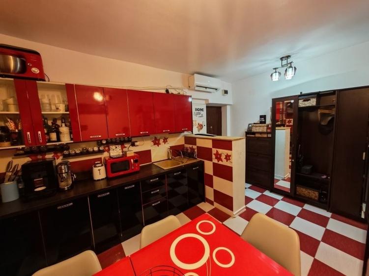Apartament cu 2 camere decomandat în Central