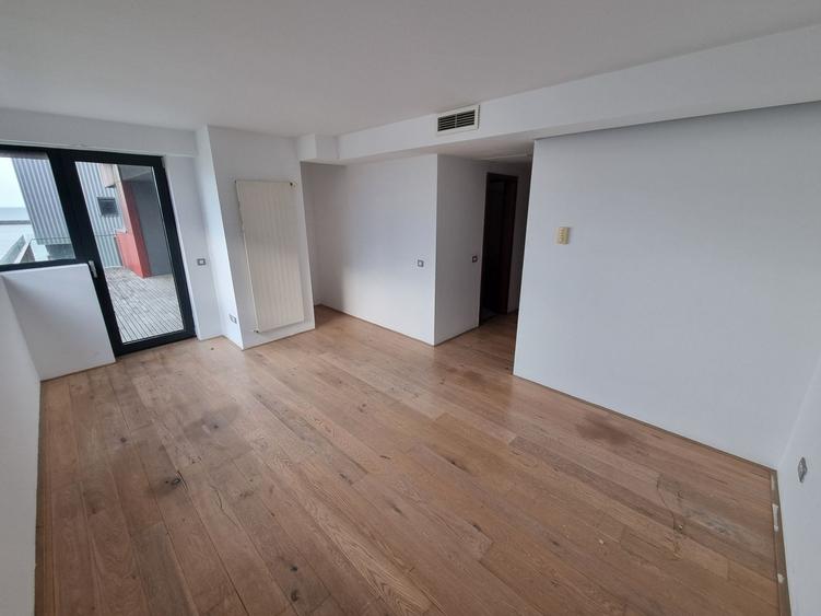 Apartament cu 2 camere decomandat în Faleza Nord