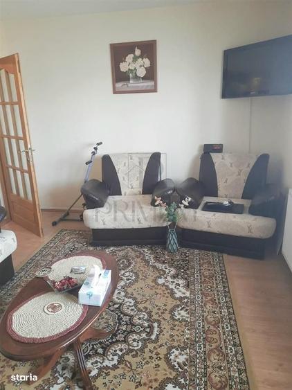 Garsonieră decomandată în Central