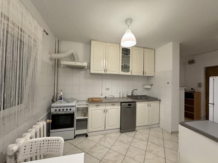 Apartament cu 2 camere decomandat, mobilat în Timpuri Noi