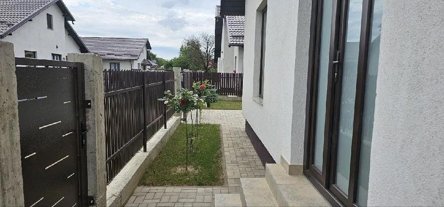 Proprietar, vand casa in Hemeius, langa Parcul dendrologic - 4