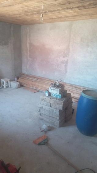 Casă cu Teren 1068 Mp în Homocea