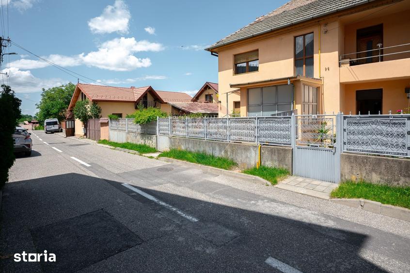 Apartament cu 4 camere, mobilat în Vest