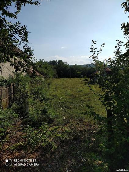 Teren de 12872 mp, în Frâncești