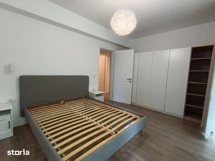 Apartament cu 4 camere în Armeneasca
