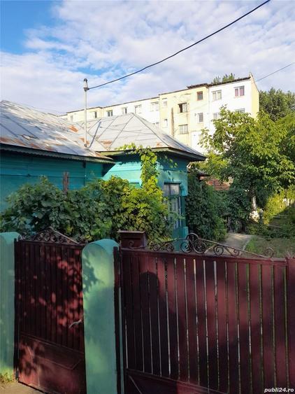 Casă cu 4 camere în 1 Mai