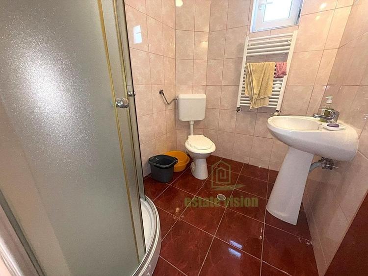 Vila D+P+1, 5 camere, 150 mp utili + demisol, teren 300 mp, aproape de Palatul M - 18