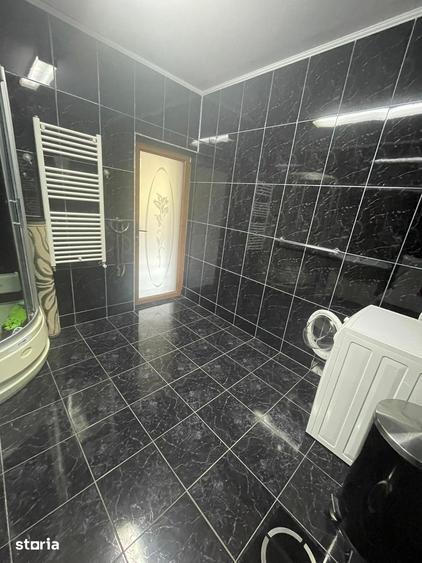 Casă cu 4 camere cu Teren 270 Mp în Dobroești