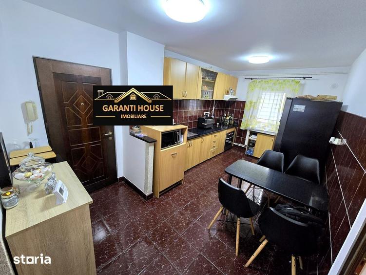 Apartament cu 4 camere decomandat în Gării