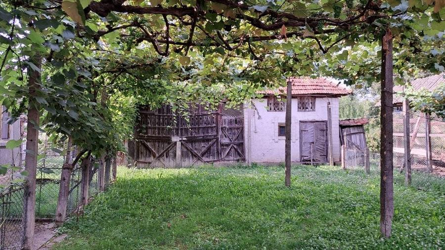 CASA DE VANZARE LA 2 km de Jibou sat Rona - 3