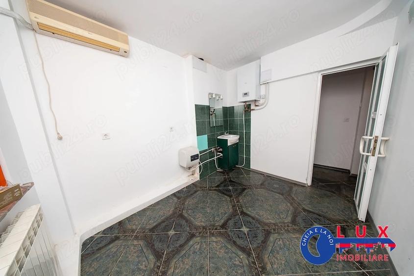 Spațiu comercial, de 50 mp, în Ultracentral