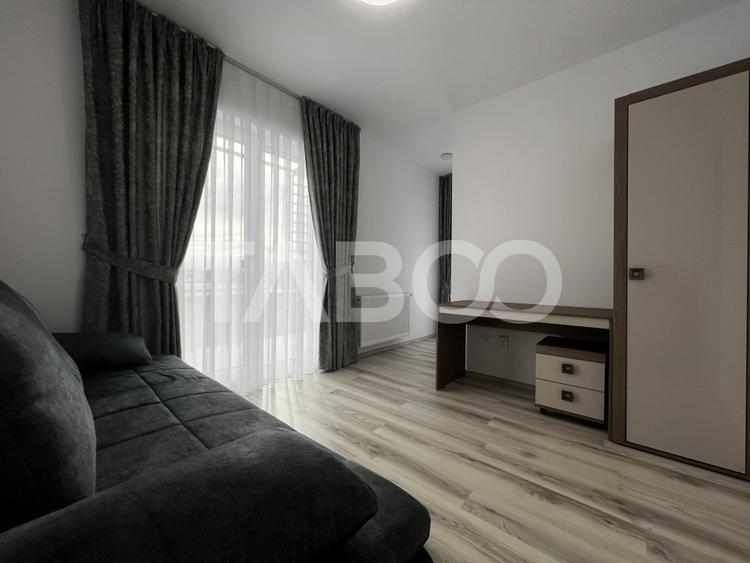 Apartament cu 4 camere decomandat, mobilat în Turnișor