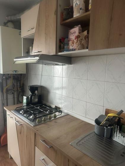 Apartament cu 2 camere decomandat în Malu Roșu