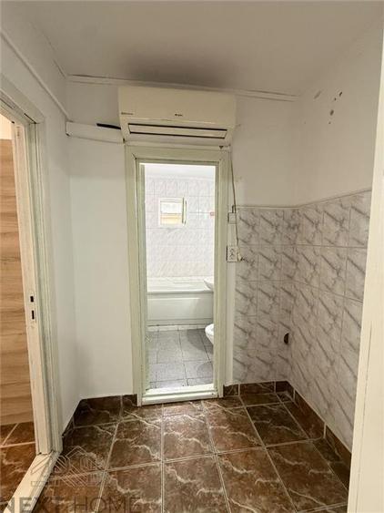 Apartament cu 3 camere decomandat în Brăilei