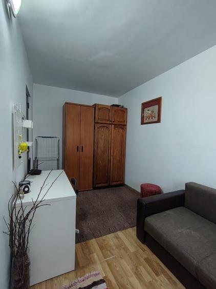 Garsonieră semidecomandată, mobilată în Decebal