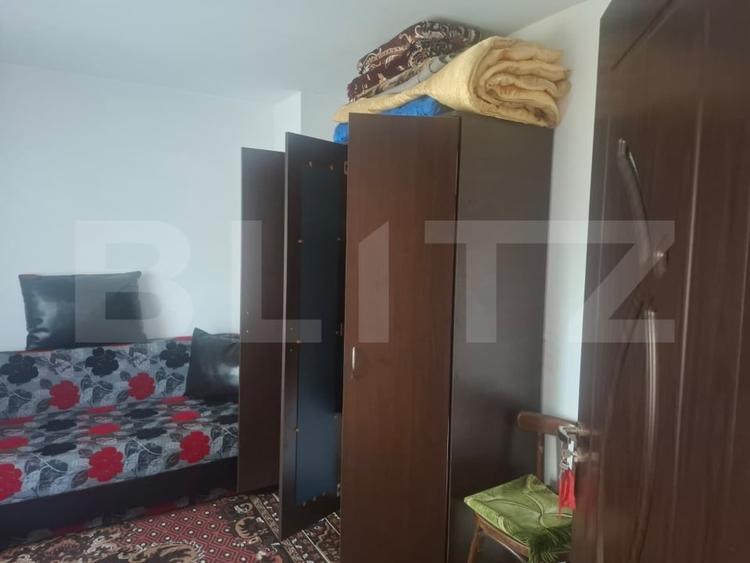 Casă individuală cu 3 camere cu Canalizare în Crângurile de Jos