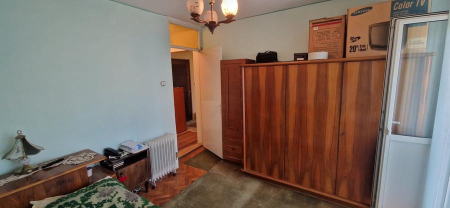 Apartament cu 3 camere decomandat, mobilat în Brazda lui Novac