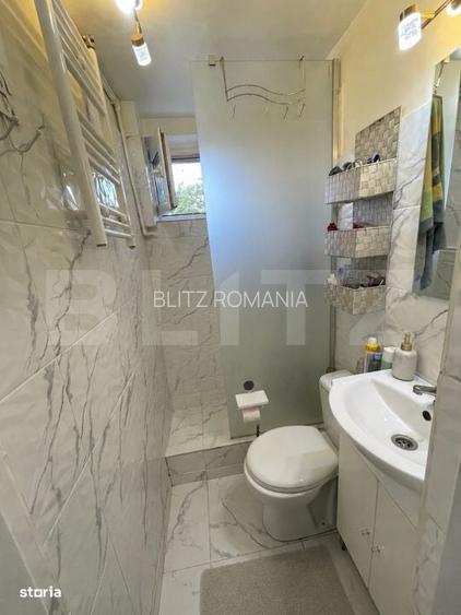 Microapartament de vanzare, 2 camere, etaj 3 - zona Centrala