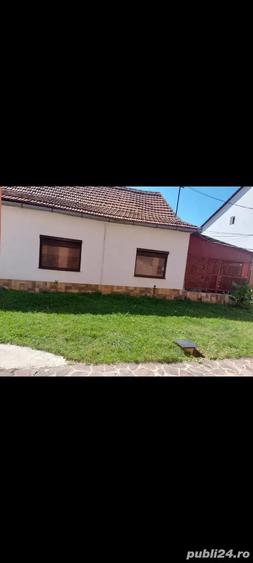 Casă cu 3 camere în Central