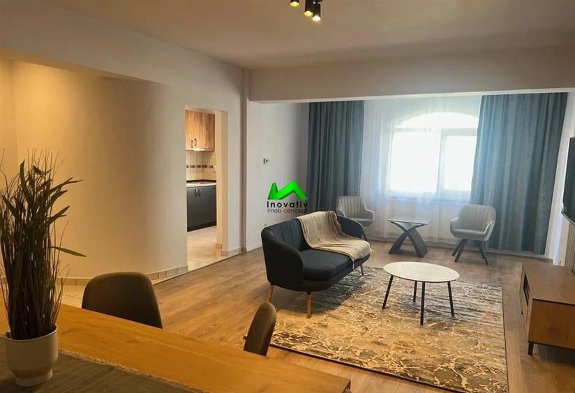 Apartament cu 3 camere decomandat, mobilat în Calea Dumbrăvii