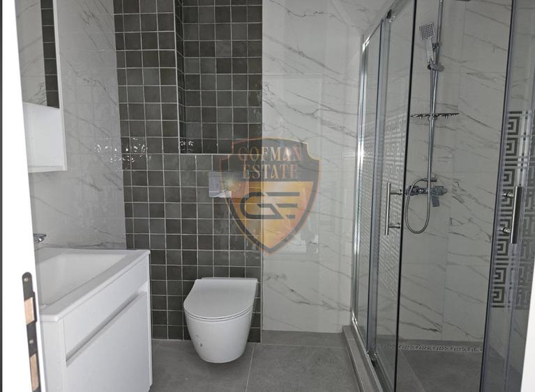 Apartament cu 3 camere decomandat în Energia