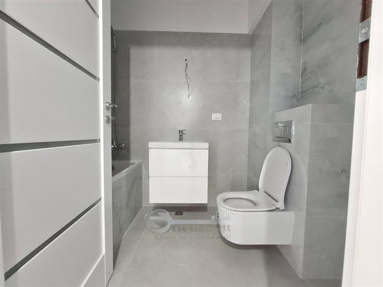 Apartament cu 3 camere decomandat în Popas Păcurari