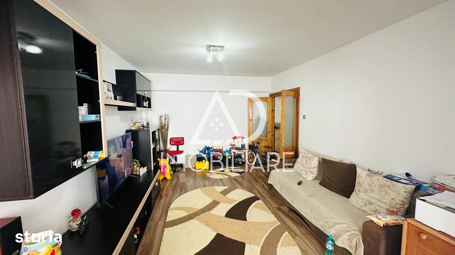 Apartament cu 2 camere decomandat în Central