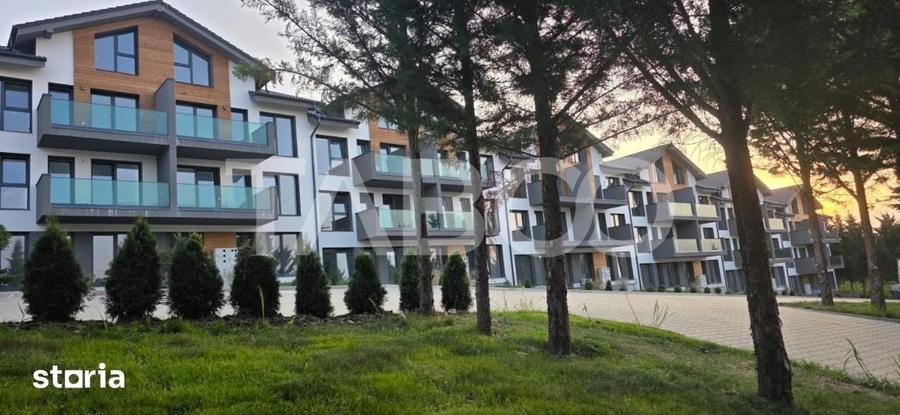 Apartament cu 3 camere decomandat în Cristian