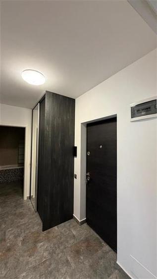 Apartament cu 2 camere semidecomandat, mobilat în Andrei Mureșanu